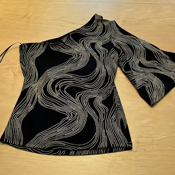 Cache Black One Sleeve Top with Gold Swirl Stud Design Sz M - Picture 8 of 14
